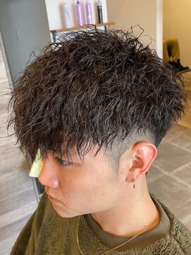 バーン(Boum.) ツイストパーマ