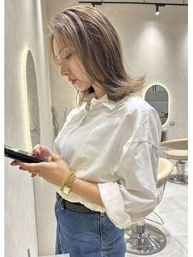 ディーン 豊橋(DEAN) ホワイトカラー