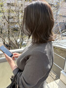 ツイギー 宮西店(TWiGGY) ミディアムレイヤー×グレージュカラー