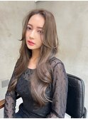 Aimee 町田 ベージュヘア×ミックス巻き