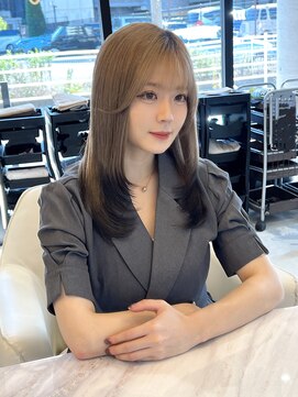 髪屋 紬 レイヤーカット/顔周りカット/韓国ヘア