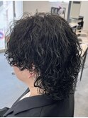 韓国へアカルマパーマワックスなしセンターパート黒髪ウルフ