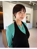 マイン(mine)&nbsp;丸みショート　コンパクトショート　ブラウンカラー　透明感　秋