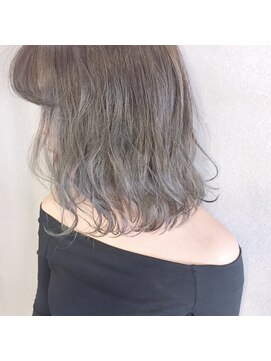 ミント(mint) ホワイトグレー