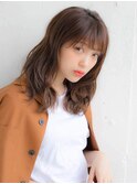 透明感ブラウンベージュ