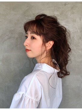 オスティン(OSTEN) 【OSTEN/倉敷中島】大人可愛いポニーテール