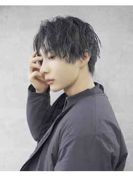 シン(syn) 前髪長めマッシュ