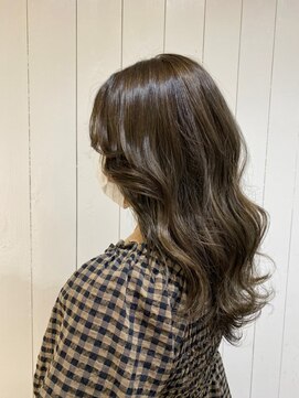 カーラ 北戸田店(Cara) ダークブラウン/ナチュラルヘアカラー/コテ巻き/トリートメント