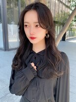 ロンド ロビン 栄(Lond robin)&nbsp;可愛らしさも大人っぽさも叶うトレンド韓国スタイル