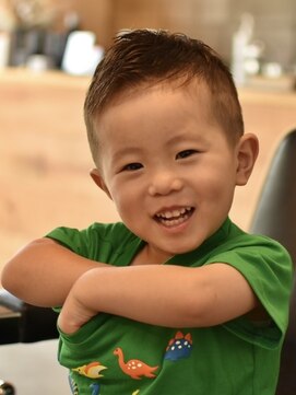 リム メンズヘア(LIM men's hair) ショートスパイキーアップバング【キッズカット/メンズヘア】