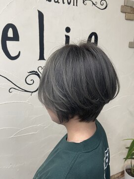 ヘアサロン レリー(hair salon relie) 【ブリーチあり】アッシュグレー×ショートスタイル