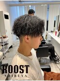 ツイストスパイラルパーマセンターパート