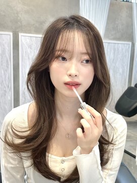 ユニコ(unico) 韓国風/レイヤー/小顔/前髪カット/髪質改善/グレージュ/透明感