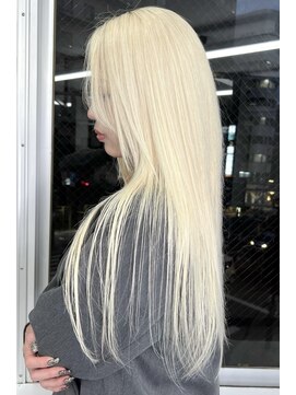 ランズ(LANDS) ホワイトブロンド × 100%人毛エクステ【韓国 大阪 梅田】