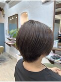 ショートボブ