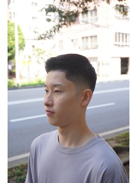 タフ バーバーショップ(TOUGH BARBER SHOP) フェザーアップ