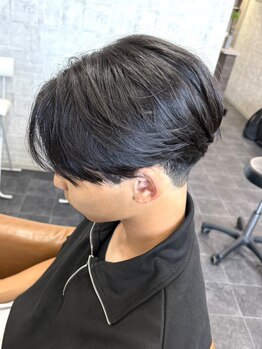 ユーエヌ(Un)の写真/通いやすい価格×マンツーマン施術♪一人一人に向き合う丁寧なカウンセリングで理想のトレンドスタイルを◆