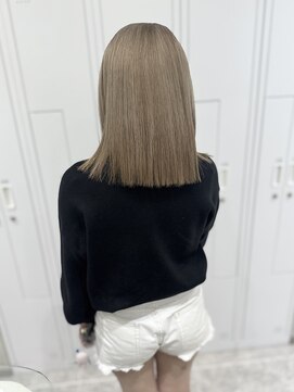 ルシティ(Le City) garage【髪質改善/ダブルカラー/ブリーチカラー/レイヤー】