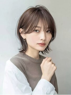 カノイ 銀座中央通り(KANOI) 【フレッシュ】抜け感で差がつく大人レイヤーショート