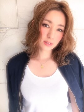 ローランド(Rowland) ヌーディーカラー☆前下がりボブ☆センターバング