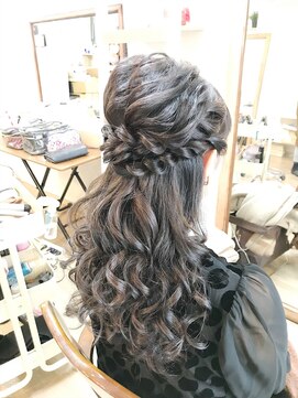 ロカット サロン(Roquat Salon) ロングエレガントハーフアップアレンジ【ヘアアレンジ 立川】