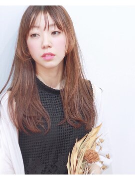 キャンバス(Canvas) 緩やかな曲線でつくる大人ストレート