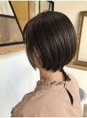 ショートボブ×グレージュ