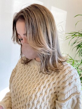 ウル(uLu.) 【透明感】ブロンドベージュ/韓国ヘア