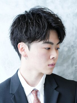 アルファ 新宿(alpha) フェザーパーマ/刈り上げセンターパート/サーフカール[新宿]