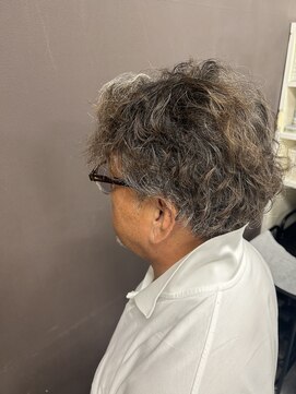 サンひまわり 高来店 大人の男性向けおしゃれスタイル