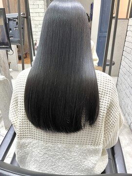 フェリア 渋谷(Feria) 髪質改善oggiottoトリートメント♪