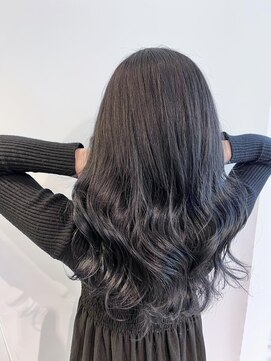 ヴィサージュクオン(VISAGE Quon) 透明感アッシュネイビー