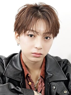 オーシャントーキョー 心斎橋(OCEAN TOKYO WEST) シースルーセンターパートツーブロックラウンドマッシュウルフ