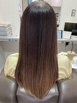カミケンガレリア(kamiken. galleria)&nbsp;髪質改善エステで大人の美髪ロング【カミケンガレリア/郡山】