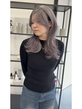 ジゼル(gisele) ウルフレイヤー×ラベンダーグレー