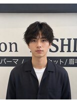 ビーシャイン(B-SHINE) メンズパーマ/メンズカット/シェービング/眉毛/メンズサロン