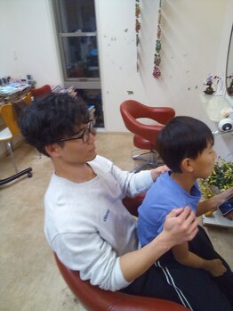 フワリ(Fuwari)の写真/お子様と一緒にご来店OK！ゆったり過ごせる空間。お子様のカットがご不安な方もお任せください♪