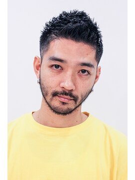 メリケンバーバーショップ コウベ(MERICAN BARBERSHOP KOBE) グラデーションフェード刈り上げウェットベリーショート