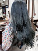 ネイビーカラー