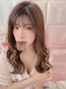 マーリャヘアー(mallia hair) レイヤーが入った軽めセミロングスタイル