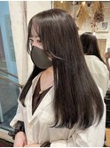 ダークグレー