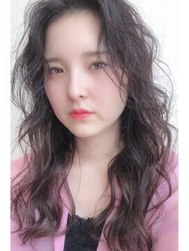 ドットクー(.COEUR) 20代30代40代50代小顔ひし形ロングレイヤー・パーマ【髪質改善】