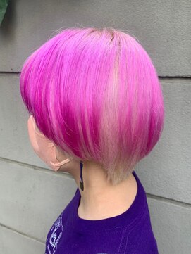 エム(EM) ダブルカラーピンクベージュケアブリーチハイトーン髪質改善