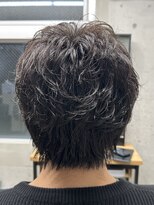 フイ 代々木(Hui)&nbsp;波巻きアップバンクツーブロックマッシュ束感ショート