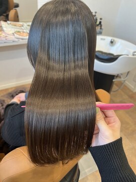 ユキイロ(yukiiro) 【yukiiro】高浸透ウルティア5stepトリートメントplus