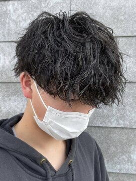 ニアウ 太田店(Niau) 波巻きパーマツイストスパイラルパーママッシュメンズパーマ