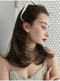 ミディアムヘアグレージュカラーデザインカラーシルキーベージュ