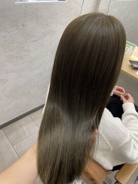 エクラートリアーラ 藤沢店(ECLART Reala) オリーブベージュ