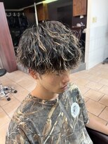 波巻きスパイラルパーマ×ハイライトカラー