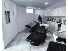 ネフ(NeF)の雰囲気（空間も音楽も隔離された癒しのシャンプーブースです☆）